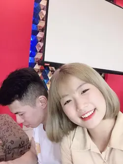 182097