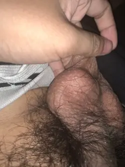186070