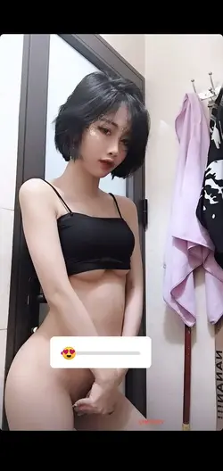 226332