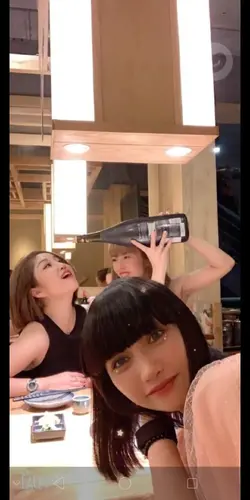 230319
