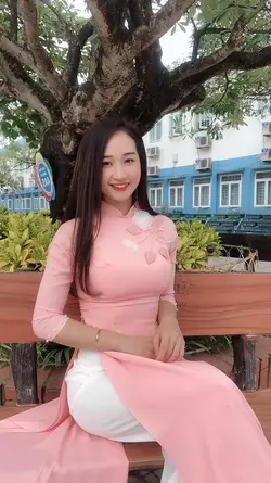 gap-co-giao-tieu-hoc-hotgirl-sau-1-nam-gay-sot-6-nam-tren-buc-giang-4-nam-single-mom-unnamed-...webp