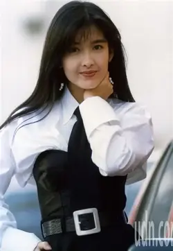 Châu huệ mẫn.webp