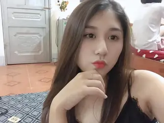 272094