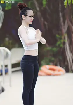 agirl1.webp