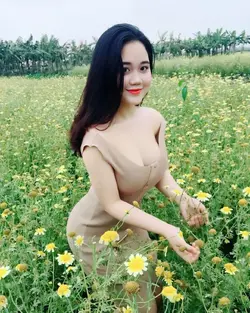 Single-Mom-Nguyen-Kieu-Oanh-02-www.ohfree.net_.webp