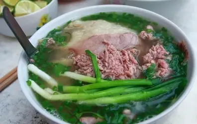 cach-nau-pho-bo-tai-gau-1-phunutoday_vn.webp