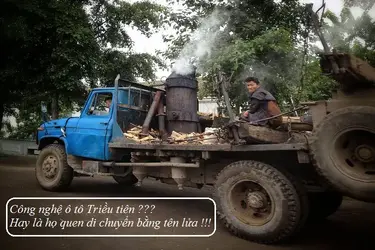 soi-xe-oto-chay-bang-than-cui-lan-banh-tai-trieu-tien-Hinh-5.webp