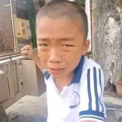 35923