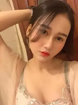 37851
