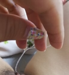 372239