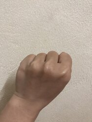396543