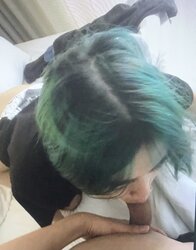 405357