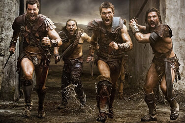 spartacus-dau-si-truyen-hinh-6.jpg