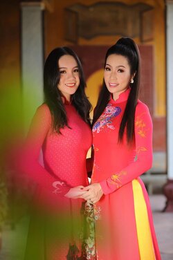 moi-ngay-nao-con-den-nhem-con-gai-trinh-kim-chi-lot-xac-thanh-thieu-nu-xinh-nhu-hoa-hau-a2-155...jpg