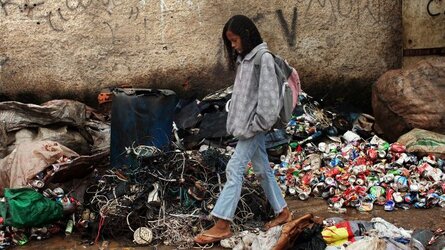 brazil_poor_poverty-15_30_56_330.jpg