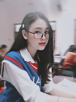 hot-girl-hoa-binh-nguyen-thao-vi-tung-doat-giai-a-khoi-s_002.jpg