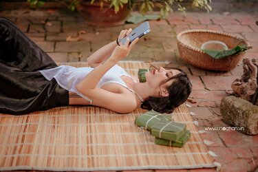 1612968714_370_Quynh-Ruby-do-do-nong-bong-voi-Do-Nguyet-va.jpg