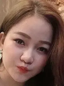 47608
