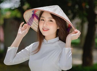 LINK-Clip-Le-Phuong-Anh-1997-revealed-sex-photos.jpg