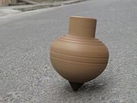 200px-VietnameseTop.jpg