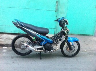yamaha-exciter-con-cop-du-cua-duong-pho-ve-dem-16255.jpg