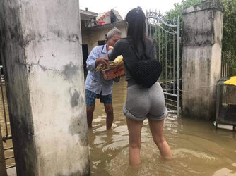 Đít ngon quá, làm nứng cặt.jpg