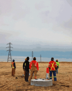 Cột-điện (1).gif Cột-điện (1).gif