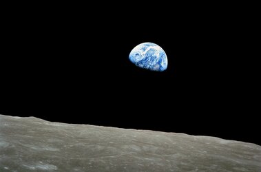 NASA_earthrise.jpg