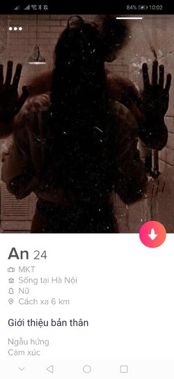 Screenshot_20211021_100230_com.tinder.jpg
