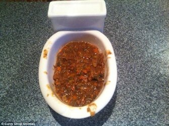 ba-dao-trao-luu-an-uong-bang-bon-cau-trong-toilet.jpg