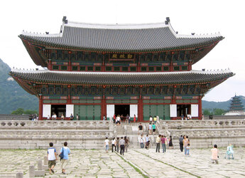 Seoul_Gyeongbok-gung-3.jpeg Seoul_Gyeongbok-gung-3.jpeg