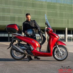 Than-xe-cua-Honda-Sh350i-2021.jpg