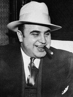 gangster-al-capone-smoking-cigar.jpg