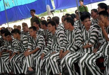 quan-ao-tu-ngoisao.vn-w455-h311.jpg