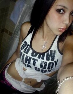 sexy-emo-girls.jpg