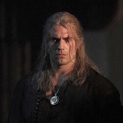 the-witcher-season-2-henry-cavill-1639401519.jpg