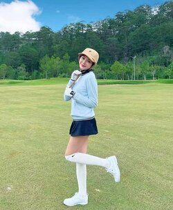 ngoai-dau-tu-do-hieu-choi-golf-hien-ho-con-sam-bong-gucci-sang-chanh-7776fad6.jpg