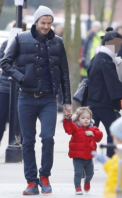 rs_634x1024-130327071850-634.beckham.harper.jacketmatch.jllc.jpg