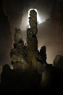 Hang_Son_Doong_03.jpg Hang_Son_Doong_03.jpg