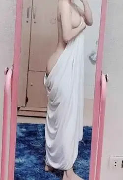 76348