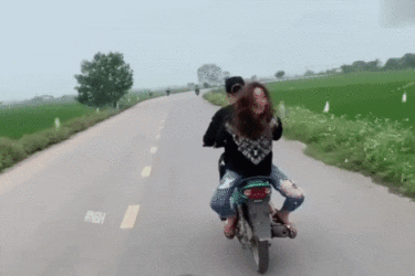 21E2C837-65B4-4CC1-923E-ECDB25792FBD.gif