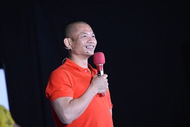 dien-gia-pham-thanh-long.jpg