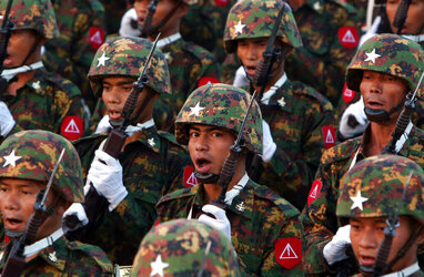 suc-manh-cua-luc-quan-myanmar-vua-tien-hanh-dao-chinh-Hinh-4.jpg