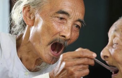 hoatinhthuong.jpg hoatinhthuong.jpg