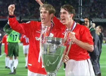gary-neville-ELLE-Man-3-475x342.webp