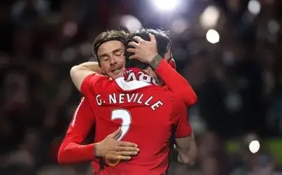 gary-neville-ELLE-Man-4-475x295.webp