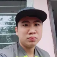 bé quậy..