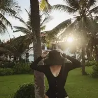 Co be ngay thơ