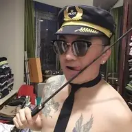 nghệ sĩ ưu tú
