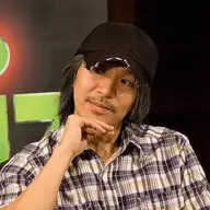 Anh Qua Đường